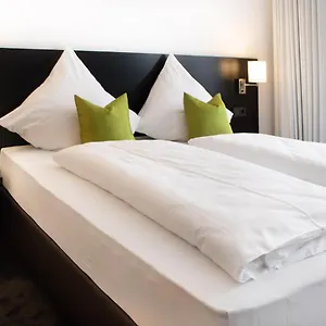 Hotel Au By Wmm