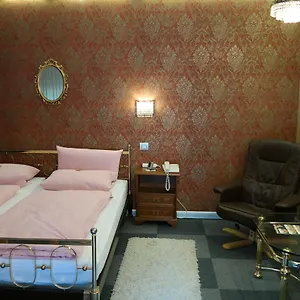Am Hallenbad Garni Hotel Ratingen